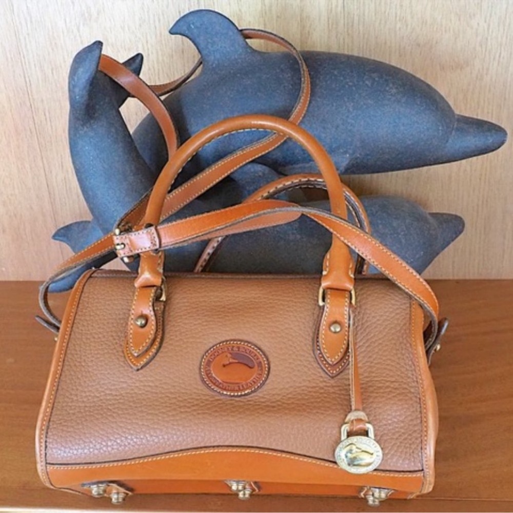 🦆💗Like New, Vintage D&B 2 Way Speedy Satchel
